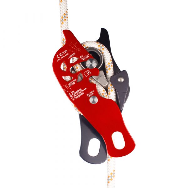 D011 Quadra Alloy open on rope