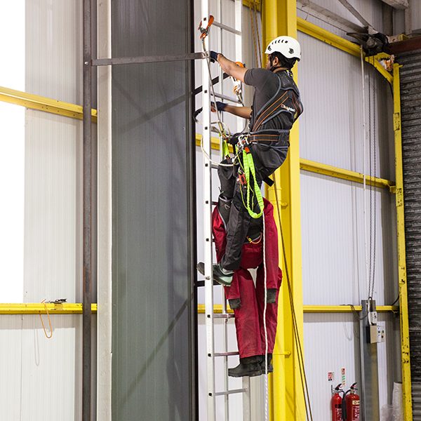 TWG005GWO Working at Heights with Manual Handling (MH & WAH)